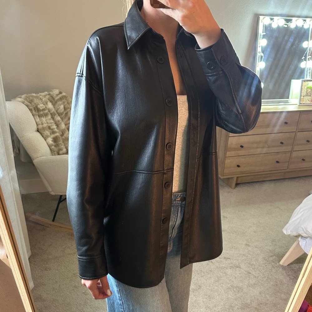 Aritizia Babaton - black faux leather jacket